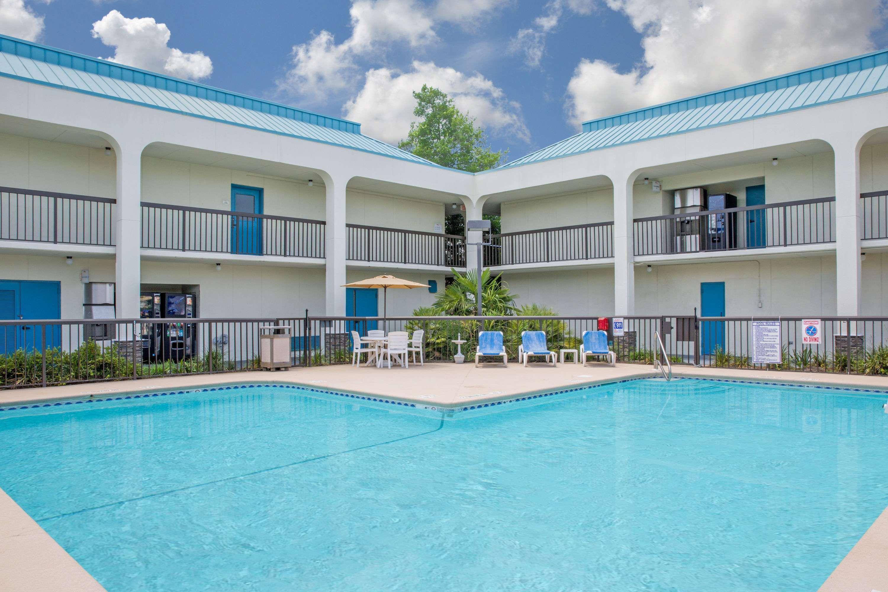 Baymont By Wyndham Camp Lejeune Jacksonville Buitenkant foto